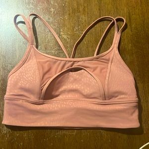Lululemon sports bra